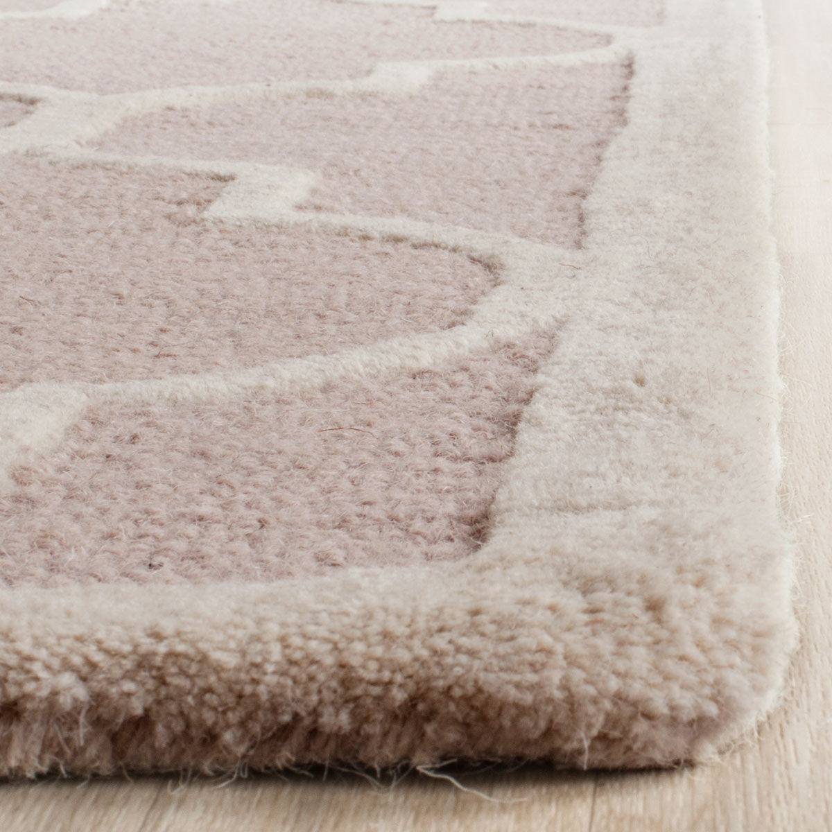 Safavieh Clearance Cambridge CAM134J Beige Rug