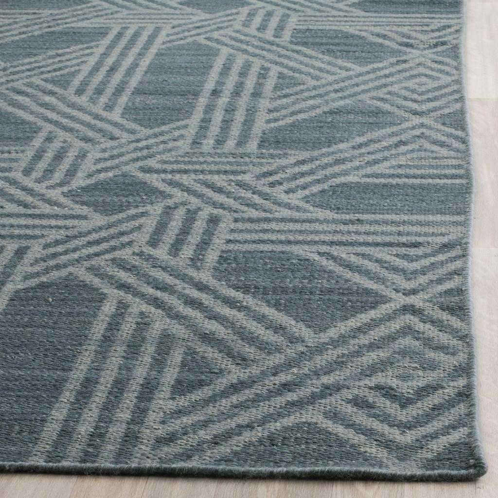 Safavieh Clearance Kilim KLM251B Blue Rug