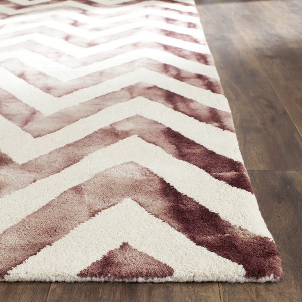 Safavieh Clearance Dip Dyes DDY715I Ivory Rug