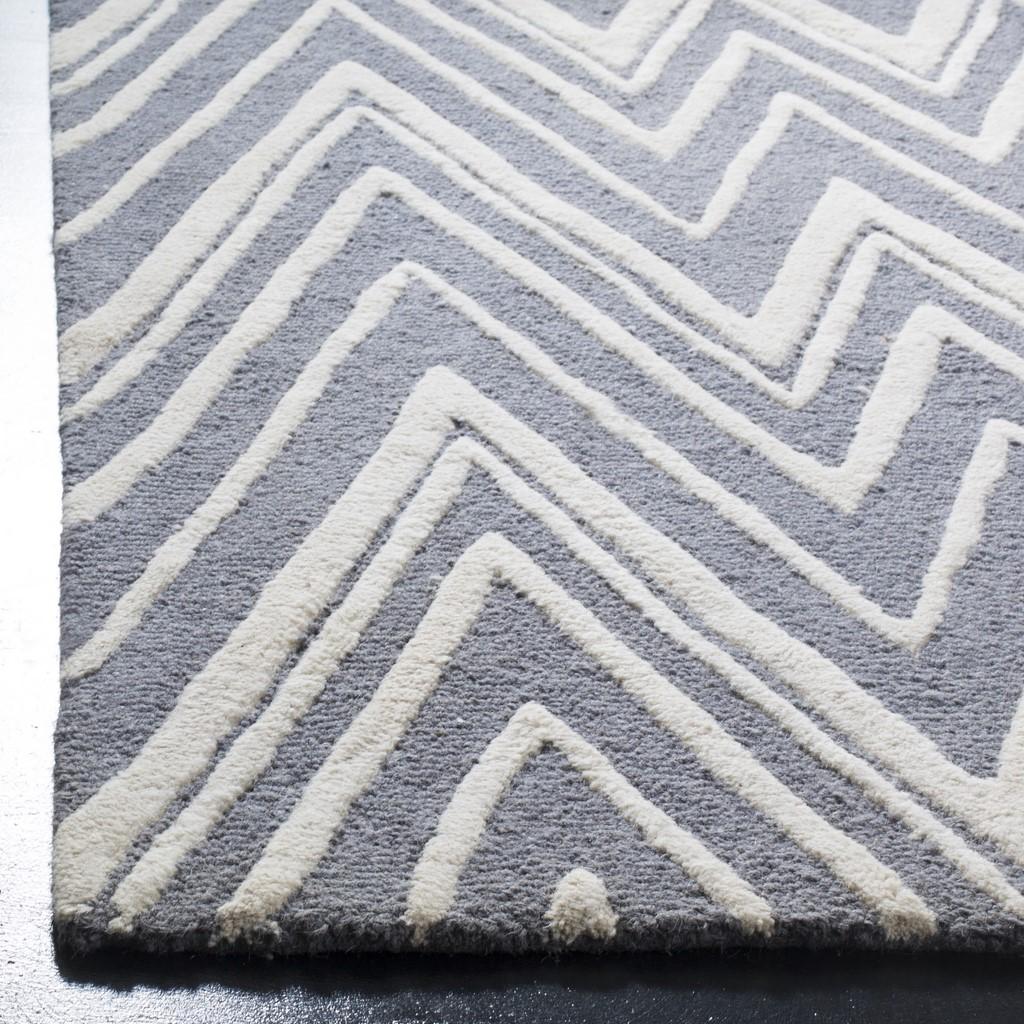 Safavieh Clearance Cambridge CAM711D Dark Grey Rug