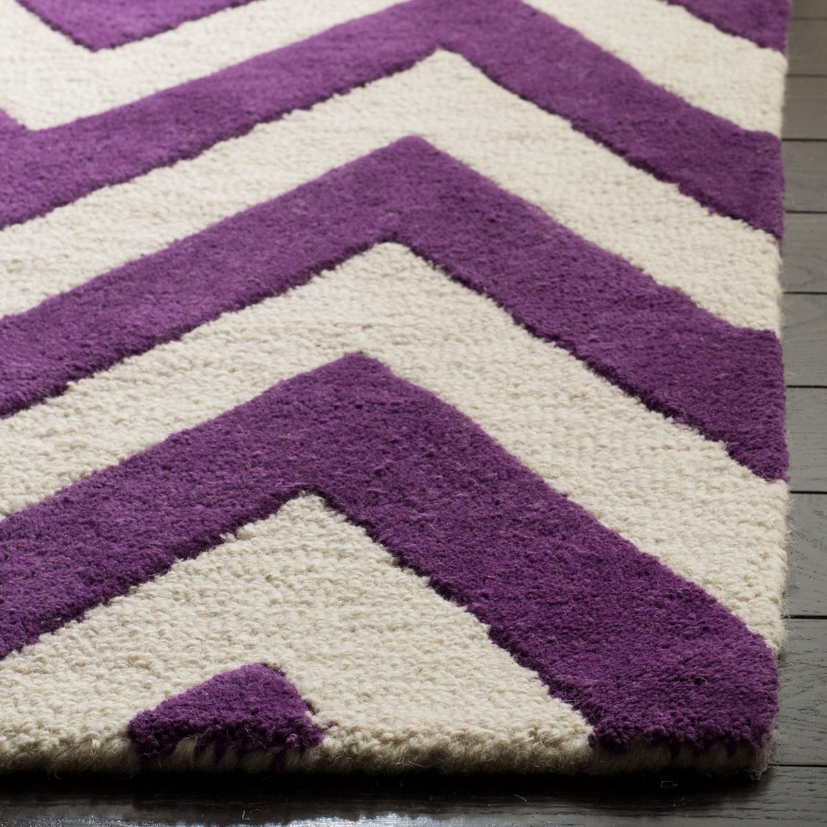 Safavieh Clearance Cambridge CAM139K Purple Rug