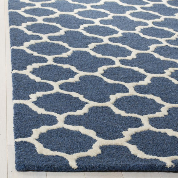 Safavieh Clearance Cambridge CAM130G Navy Rug