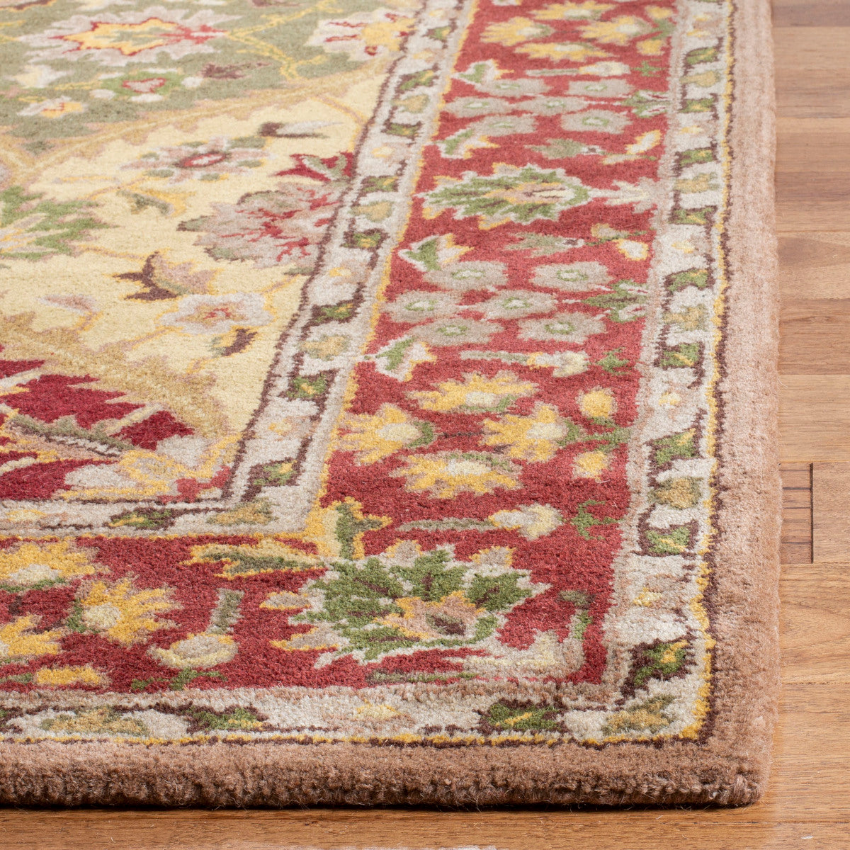Safavieh Clearance Heritage HG111A Multi Rug