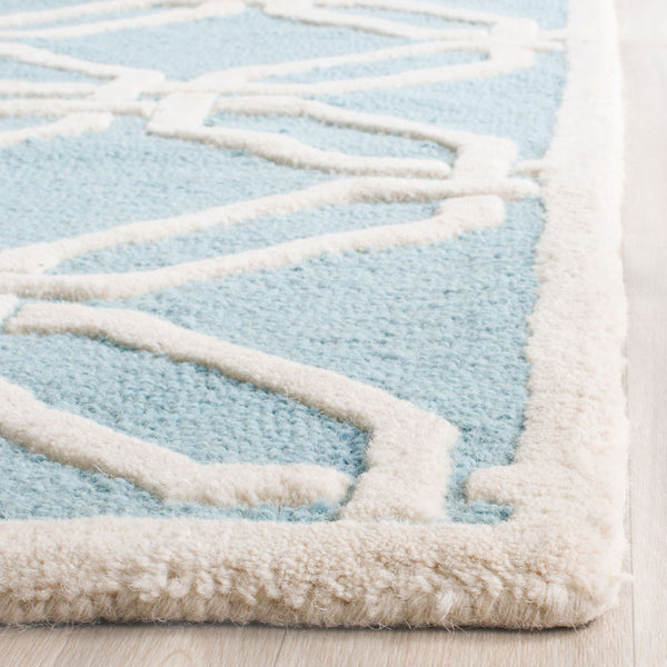 Safavieh Clearance Cambridge CAM311E Light Blue Rug