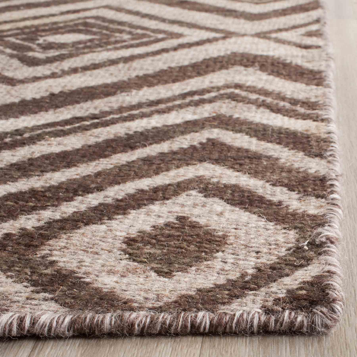 Safavieh Clearance Kilim KLM241A Grey Rug