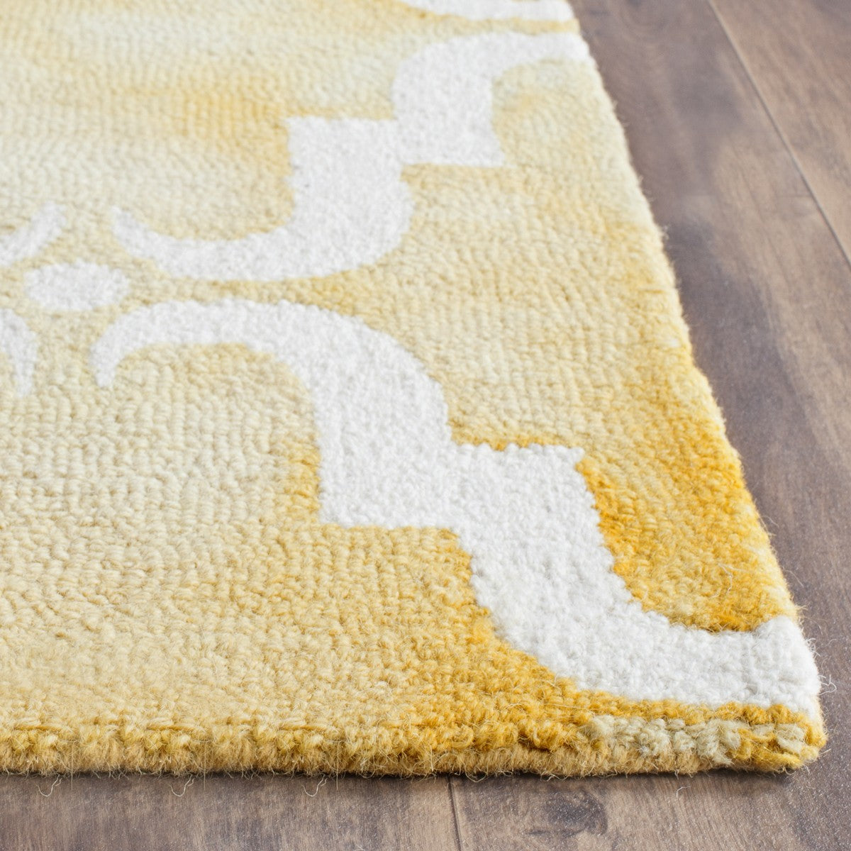 Safavieh Clearance Dip Dye DDY536H Gold Rug