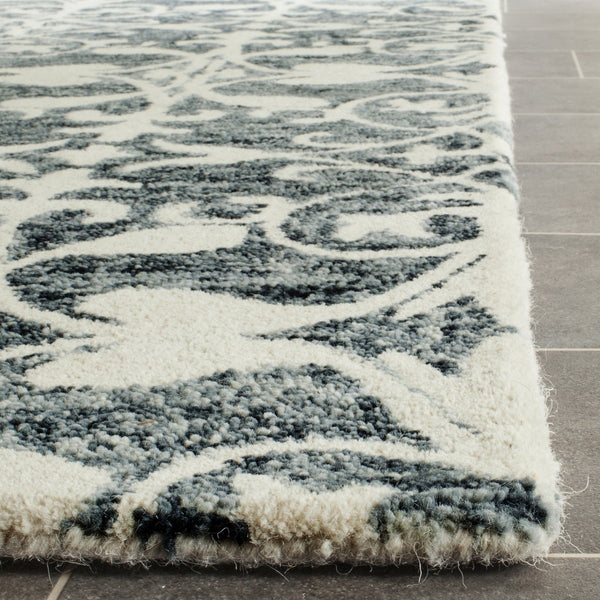 Safavieh Clearance Chatham CHT765D Charcoal Rug