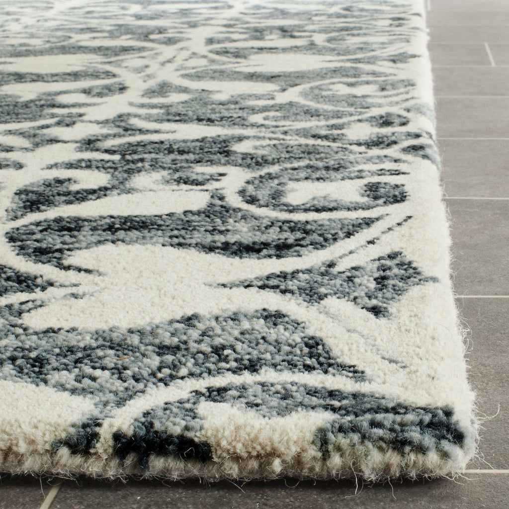 Safavieh Clearance Chatham CHT765D Charcoal Rug