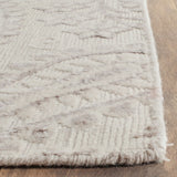 Safavieh Clearance Mirage MIR855B Silver Rug
