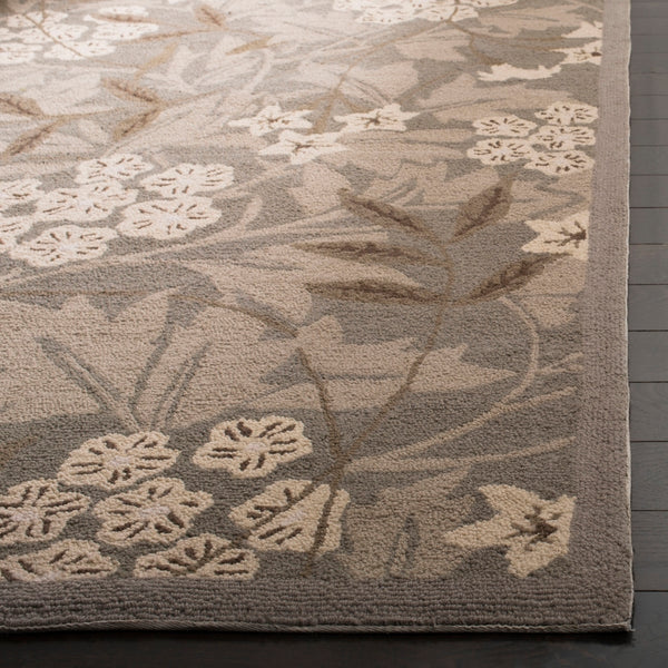 Safavieh Clearance Chelsea HK713A Green Rug
