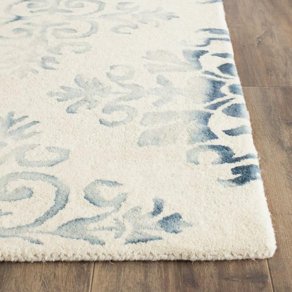 Safavieh Clearance Dip Dyes DDY720Q Ivory Rug