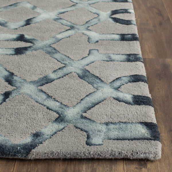 Safavieh Clearance Dip Dyes DDY712B Grey Rug