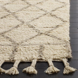 Safavieh Clearance Casablanca CSB725B Ivory Rug