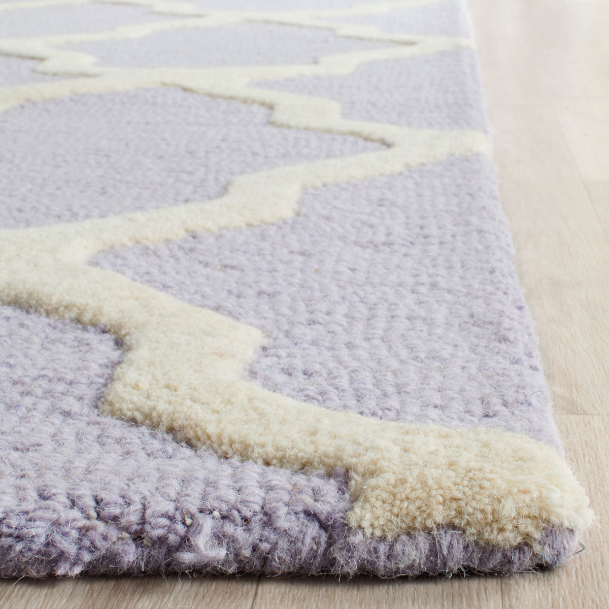 Safavieh Clearance Cambridge CAM121C Lavendar Rug