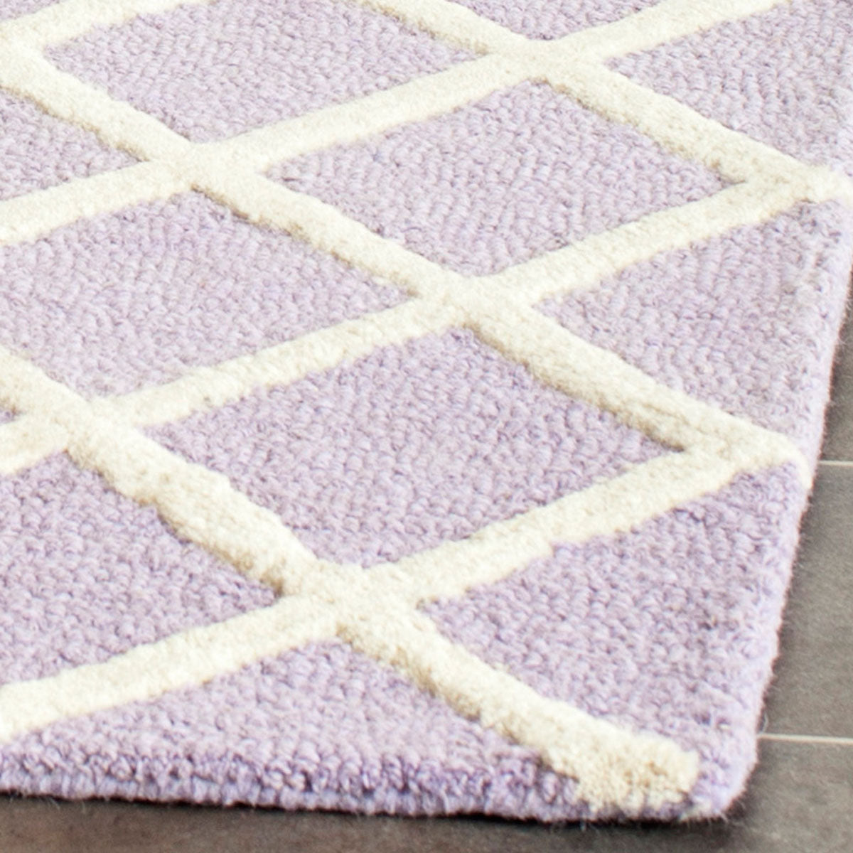 Safavieh Clearance Cambridge CAM135C Lavender Rug