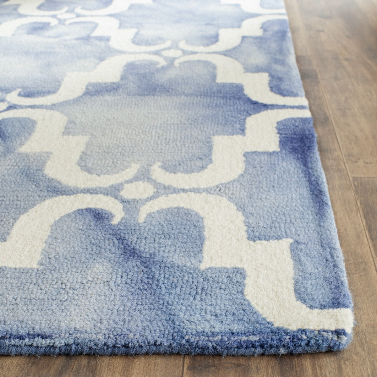 Safavieh Clearance Dip Dye DDY536K Blue Rug