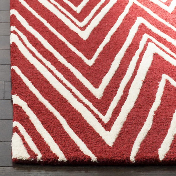Safavieh Clearance Cambridge CAM711H Red Rug
