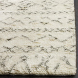 Safavieh Clearance Casablanca CSB827B Ivory Rug