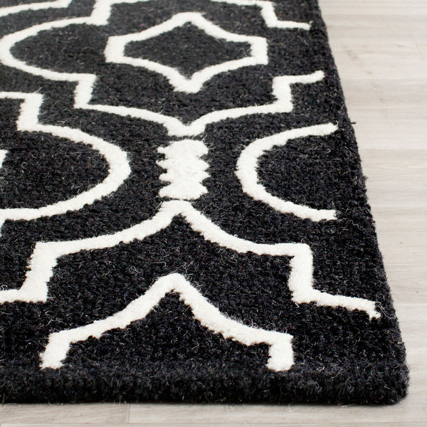 Safavieh Clearance Cambridge CAM141E Black Rug
