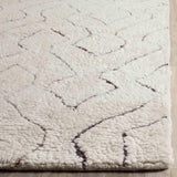 Safavieh Clearance Casablanca CSB211A Ivory Rug