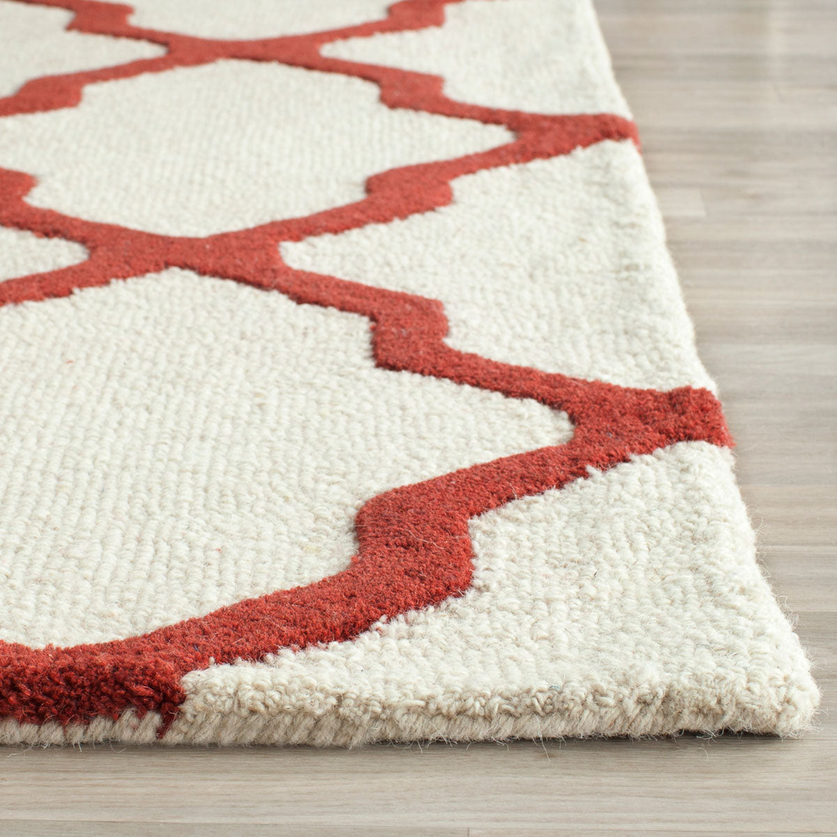 Safavieh Clearance Cambridge CAM121I Ivory Rug