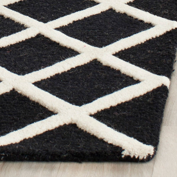 Safavieh Clearance Cambridge CAM135E Black Rug