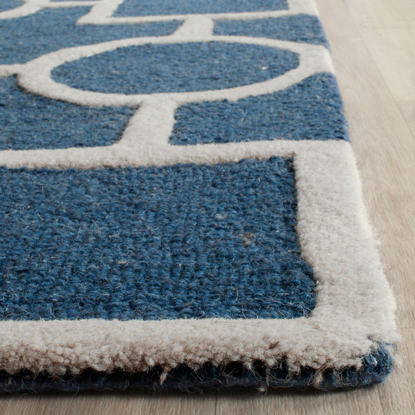 Safavieh Clearance Cambridge CAM143G Navy Blue Rug