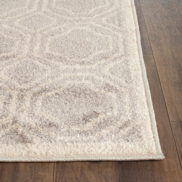 Safavieh Clearance Amherst AMT411B Light Grey Rug