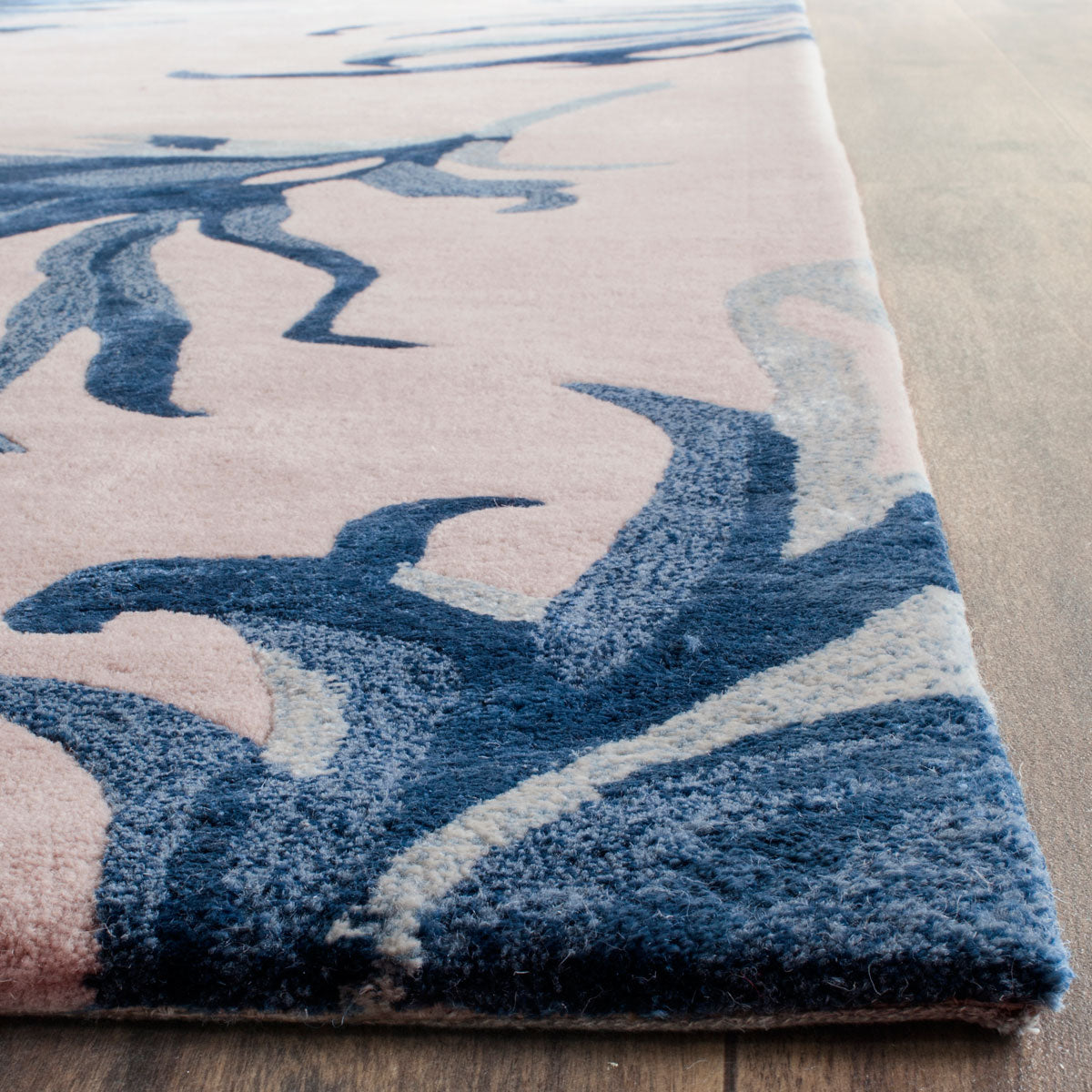 Safavieh Clearance Allure ALR121E Beige Rug