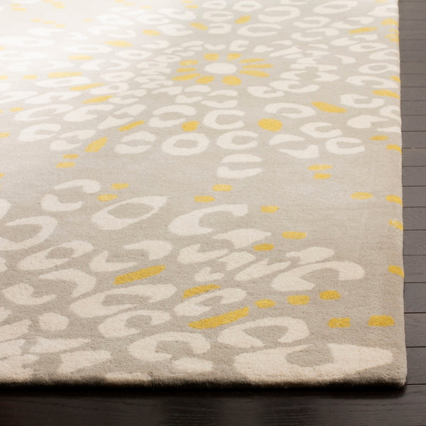 Safavieh Clearance Capri CPR355A Grey Rug