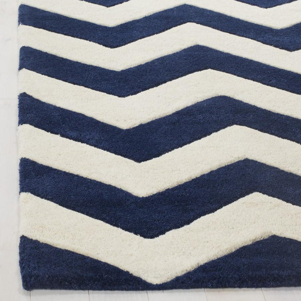 Safavieh Clearance Chatham CHT715C Navy Blue Rug