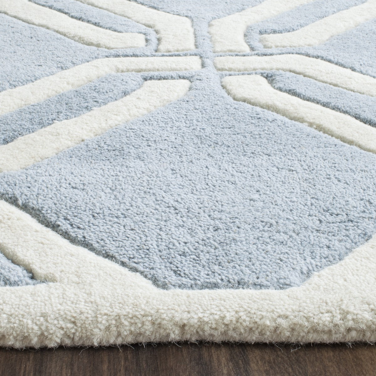 Safavieh Clearance Chatham CHT763B Blue Rug