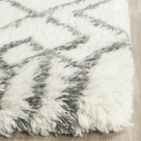 Safavieh Clearance Casablanca CSB894C Ivory Rug