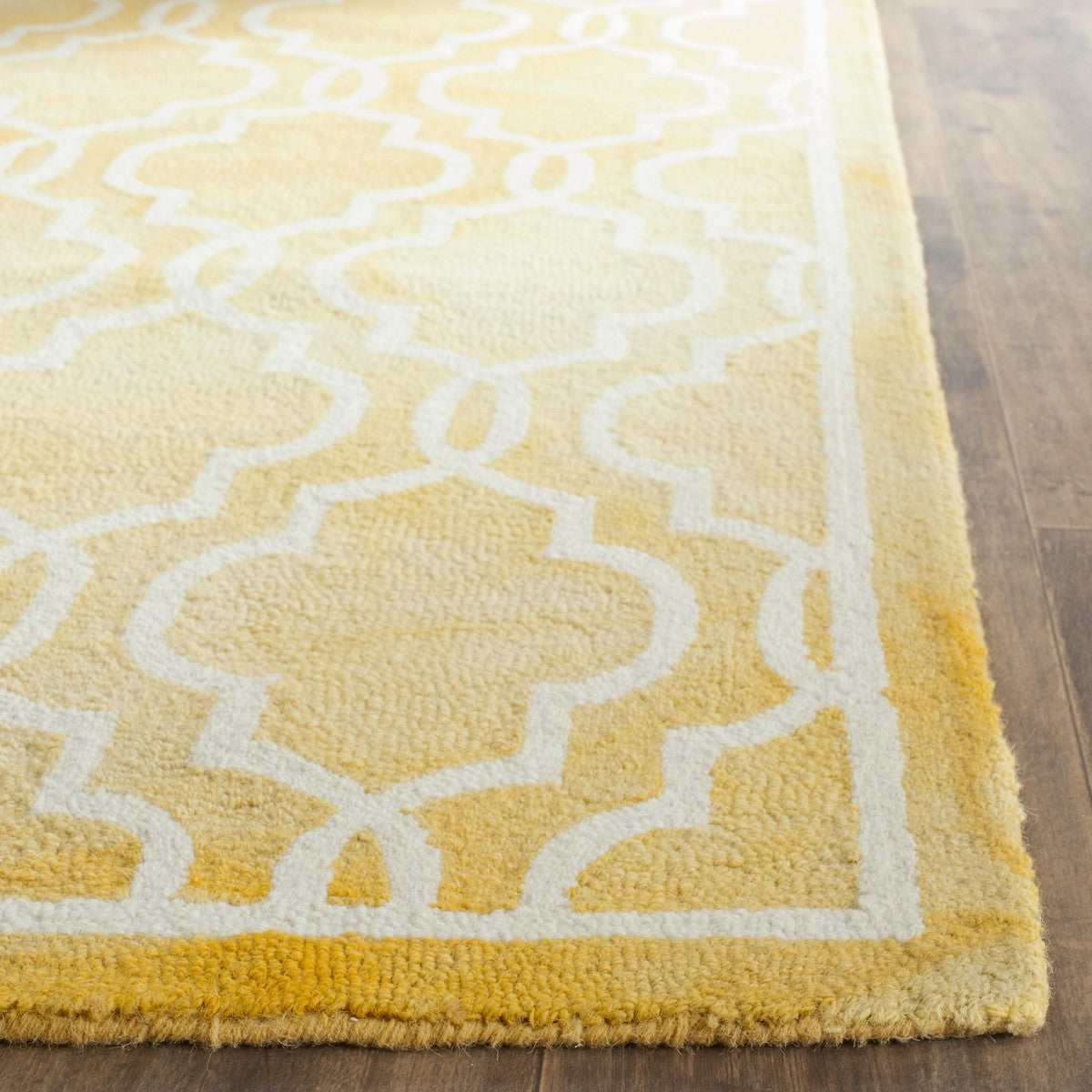 Safavieh Clearance Dip Dye DDY539H Gold Rug