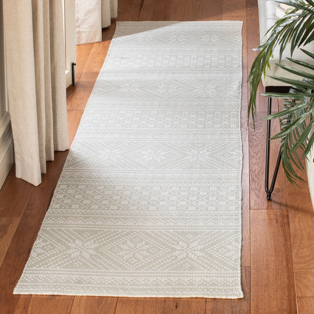 safavieh clearance cedar brook cdr711g silver rug