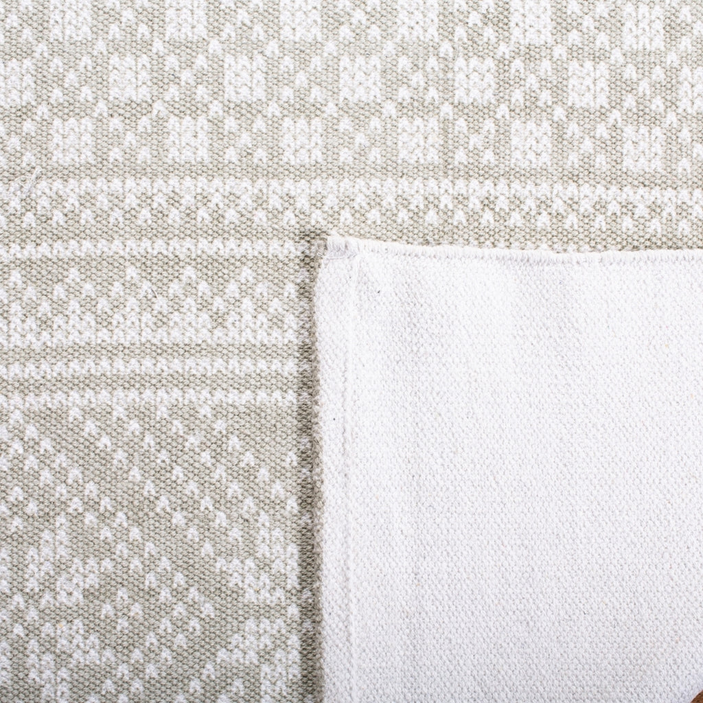 safavieh clearance cedar brook cdr711g silver rug