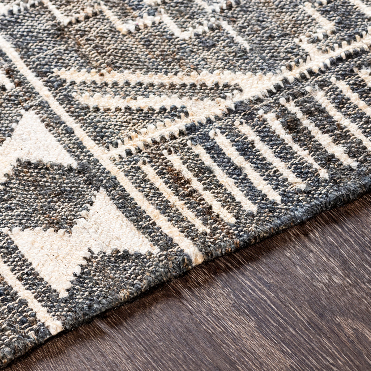 surya cadence cec 2300 black rug