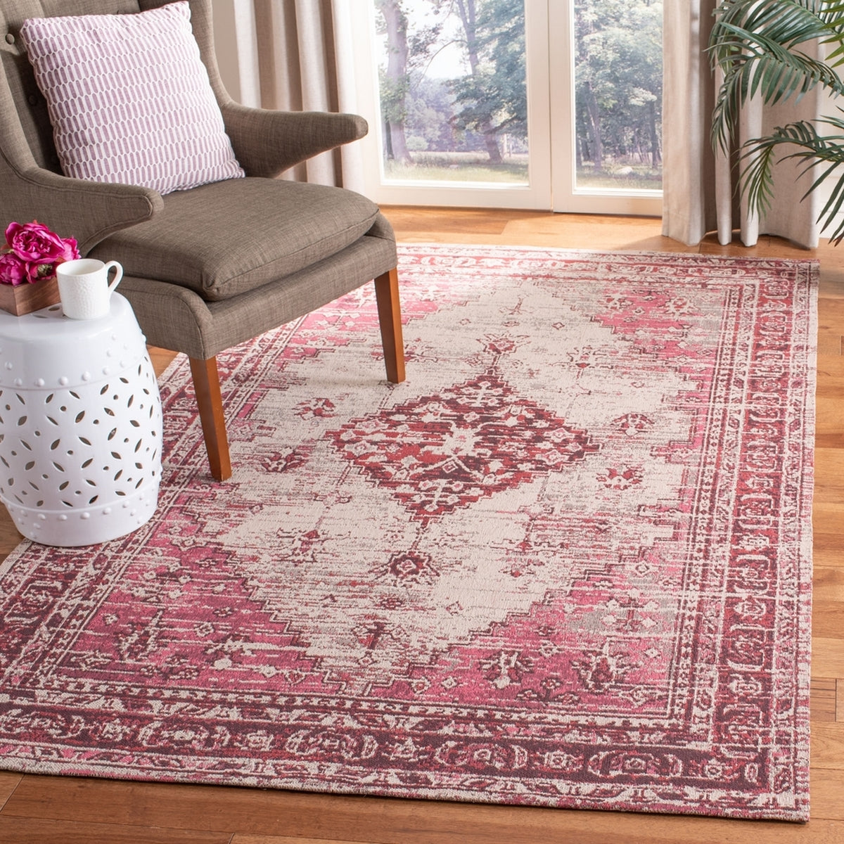 safavieh clearance clv classic vintage clv113r fuchsia rug