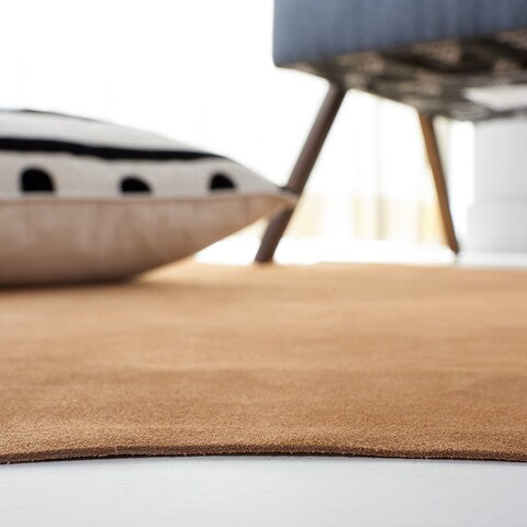 Safavieh Clearance Suede Cowhide COH800A Light Beige Rug
