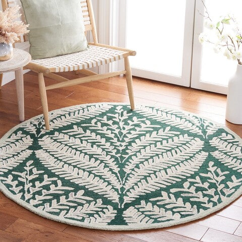 safavieh clearance capri cpr208y dark green rug