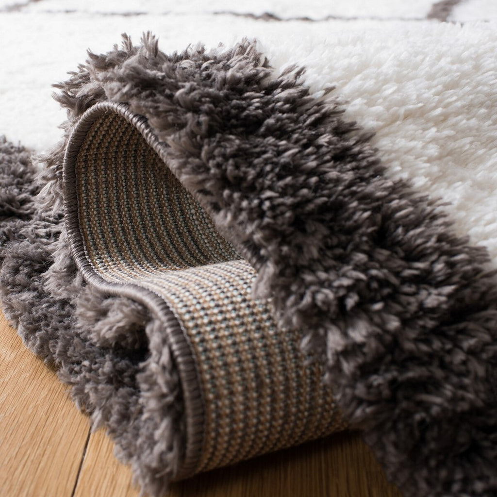 safavieh clearance carmella shag crm222a cream rug