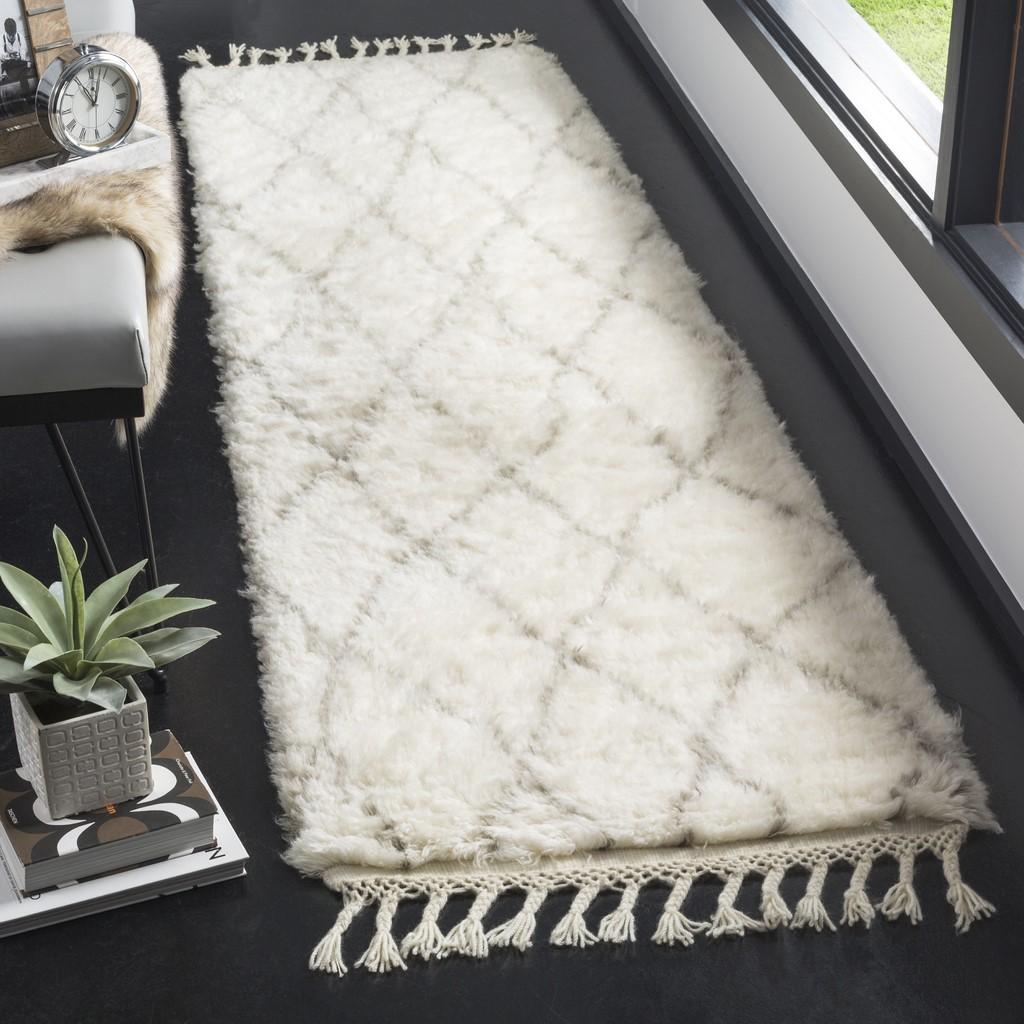 safavieh clearance casablanca csb145a ivory rug