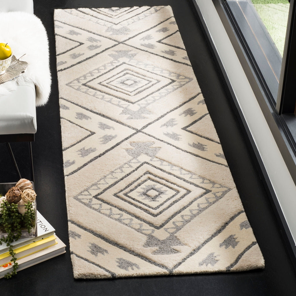 safavieh clearance casablanca csb302a ivory rug