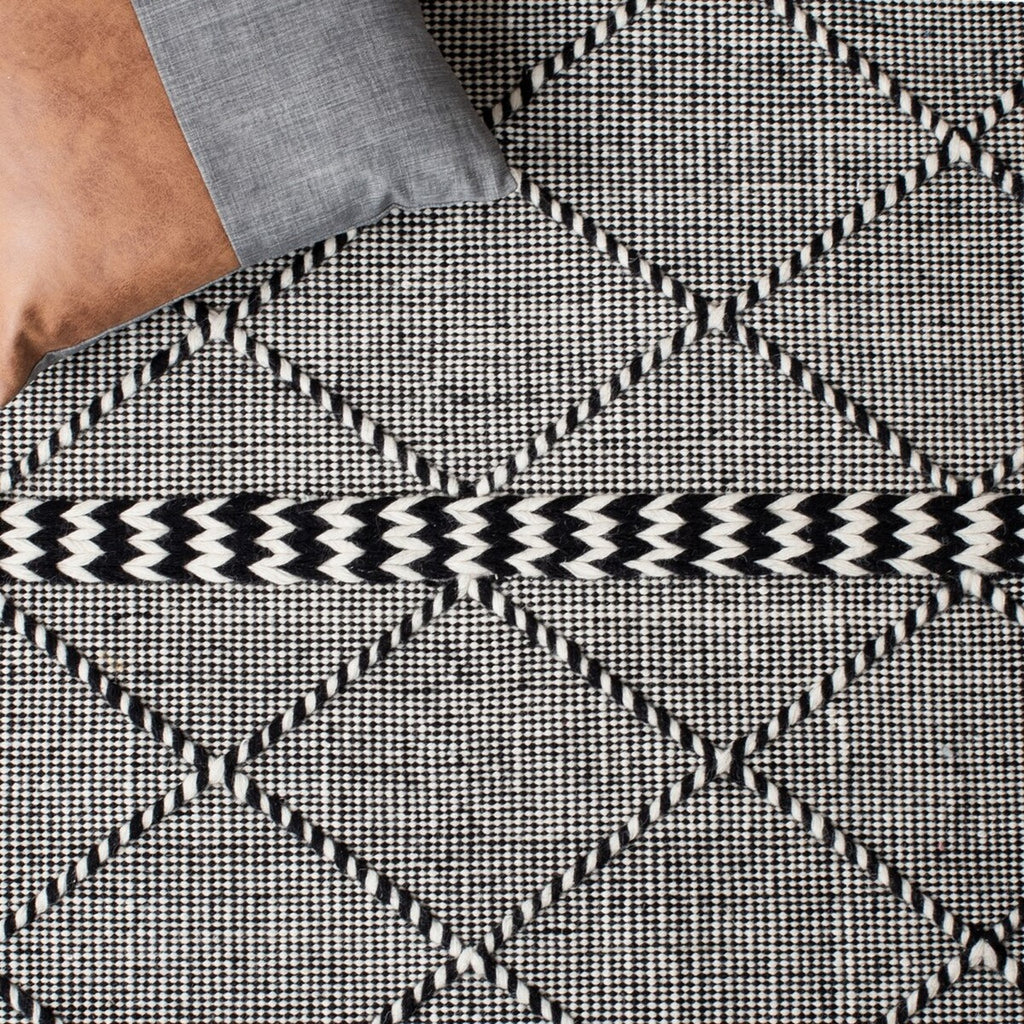safavieh clearance casablanca csb575z black rug