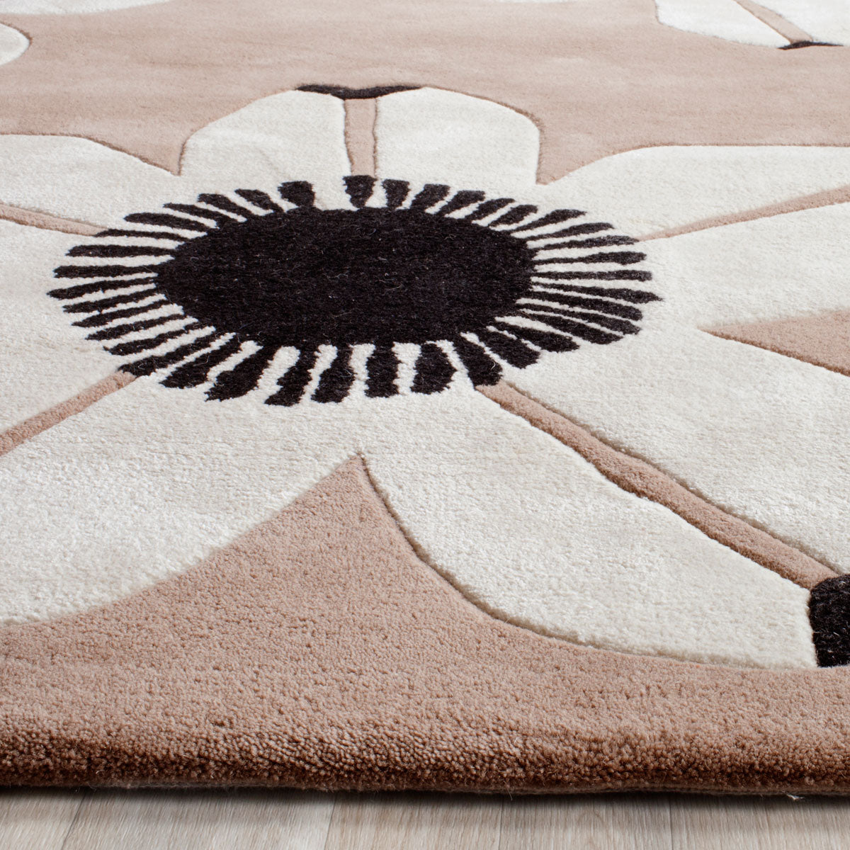 Safavieh Clearance Allure ALR123B Light Brown Rug