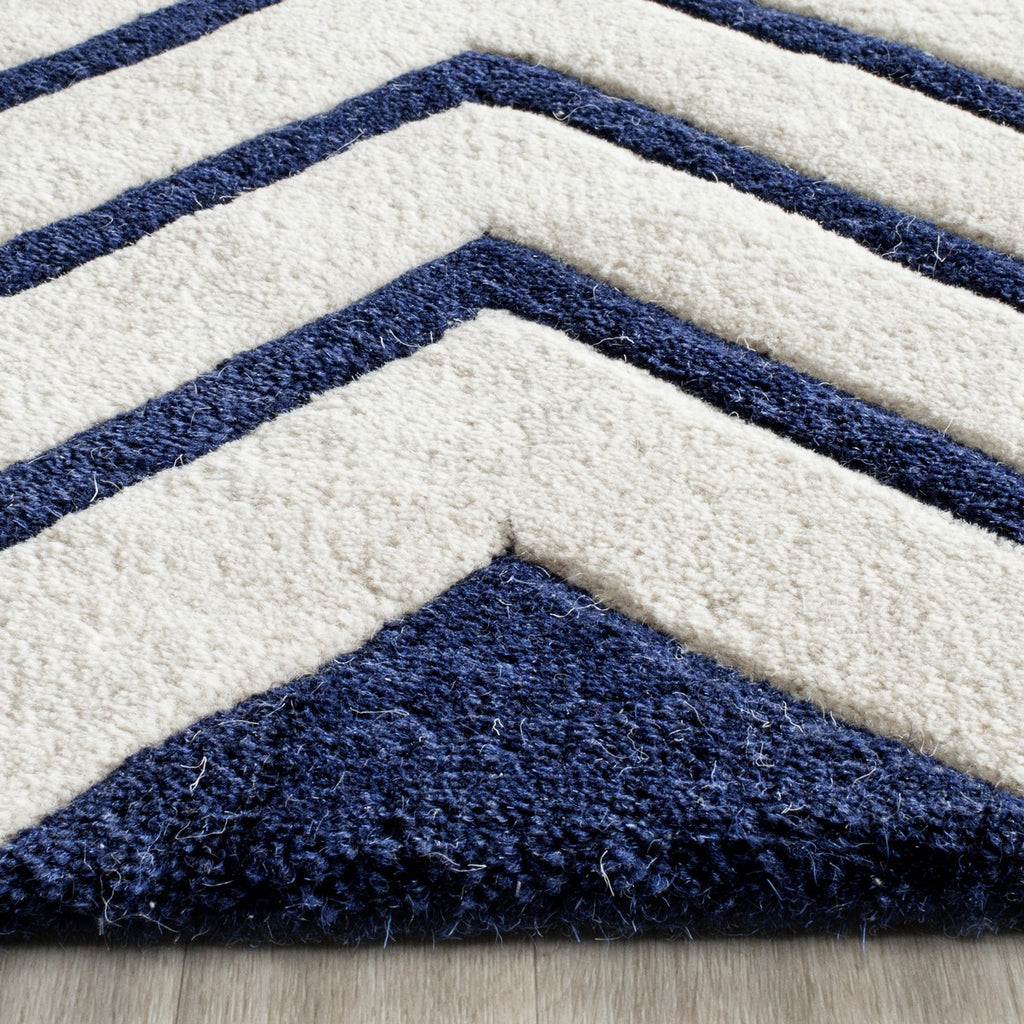 Safavieh Clearance Chatham CHT760C Navy Blue Rug