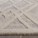 Safavieh Clearance Cambridge CAM729G Light Grey Rug