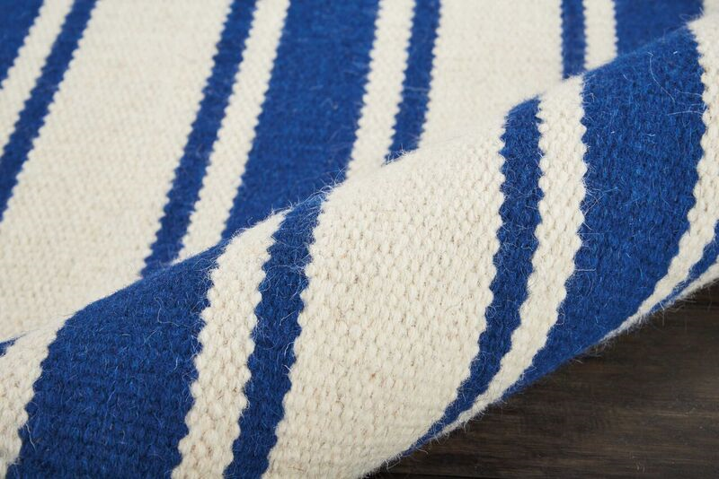 Nourison Clearance Rio Vista DST01 Ivory/Navy Rug