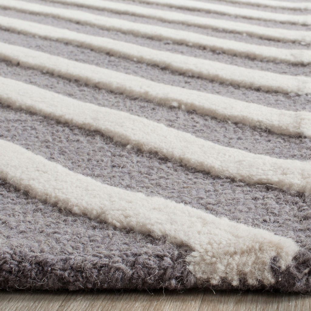 Safavieh Clearance Cambridge CAM129X Dark Grey Rug