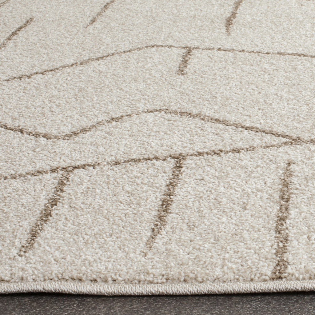 Safavieh Clearance Amherst AMT429K Ivory Rug